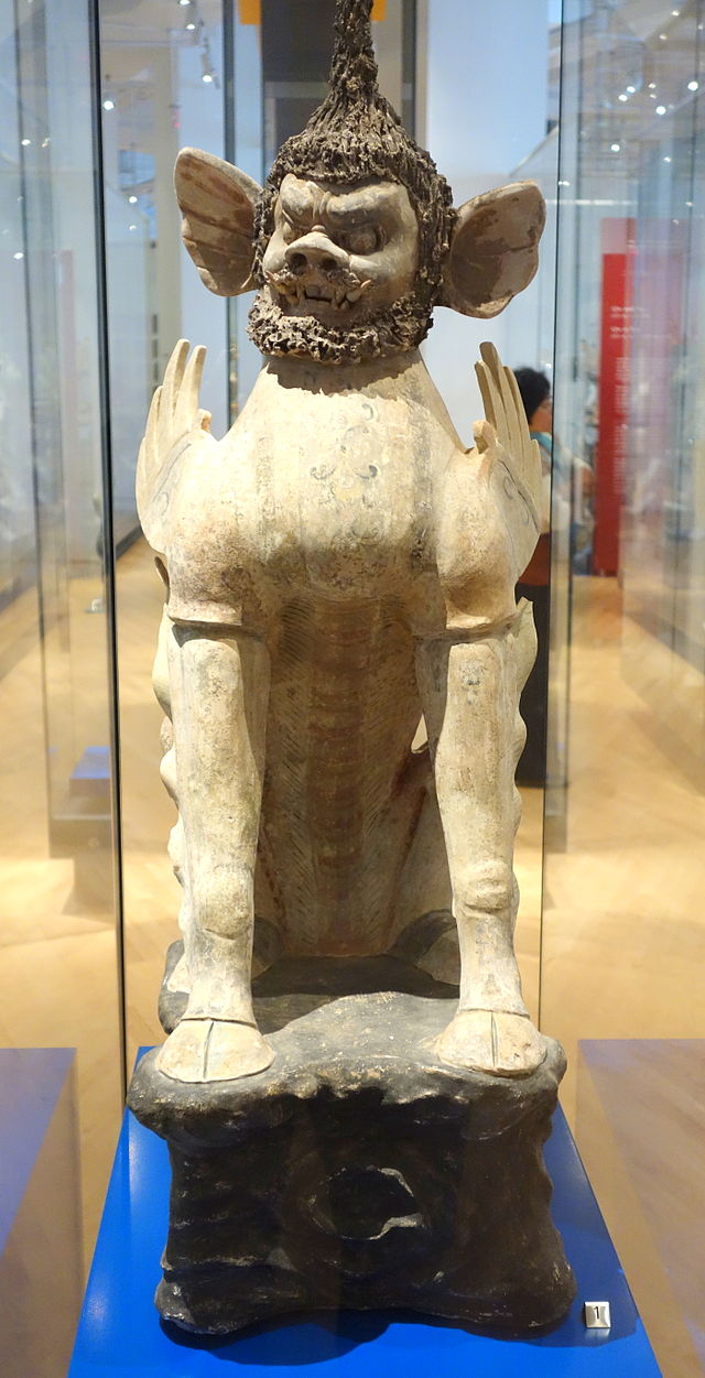Tomb_guardian,_China,_Tang_dynasty,_7th-8th_century.JPG