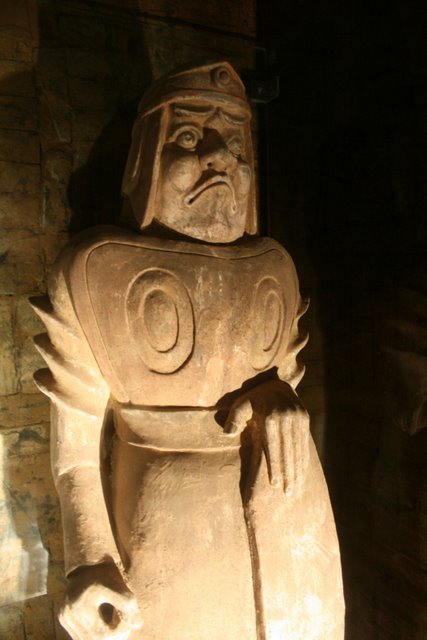 Tomb_of_Emperor_Xuanwu_of_Northern_Wei_5.jpg