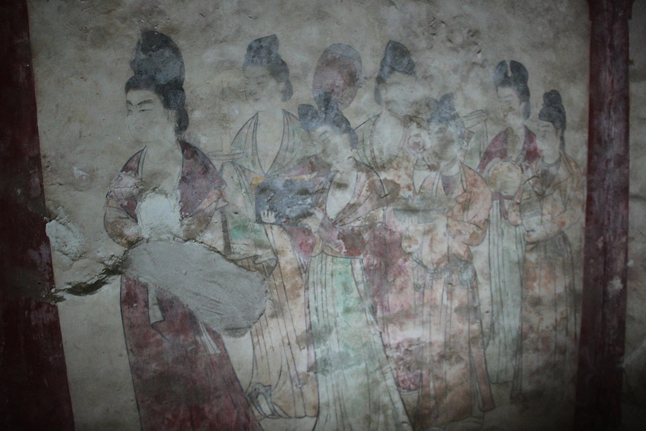 Tomb_of_Princess_Yongtai_(9906278856).jpg