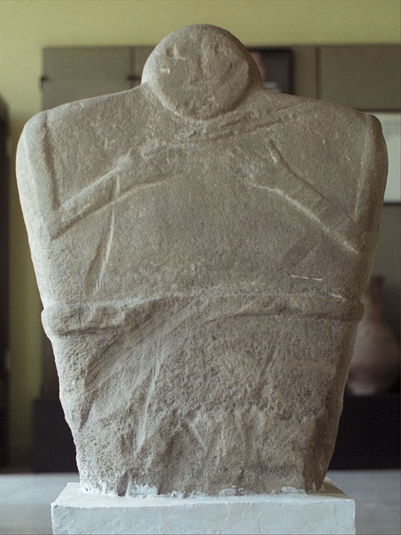 Tombstone_of_Thracian_leader,_1500-500_BC,_AM_Varna,_Varm13.jpg