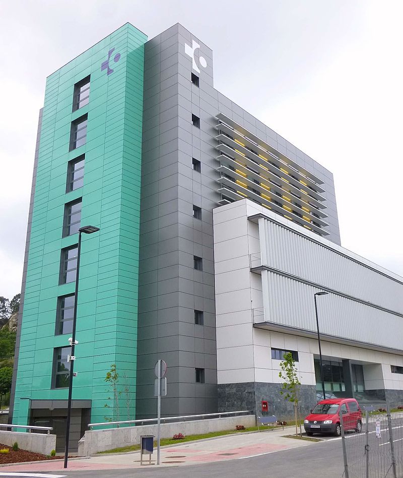 Urduliz_-_Hospital_Alfredo_Espinosa_(Osakidetza-Servicio_Vasco_de_Salud)_6.jpg