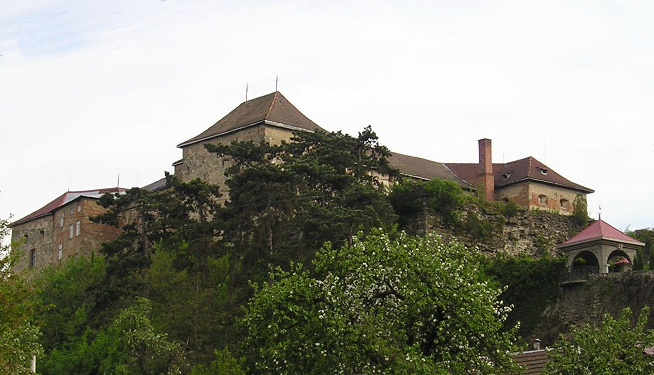 Uzhhorod.Castle01.jpg