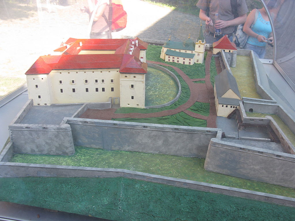 Uzhhorod_castle_1.jpg