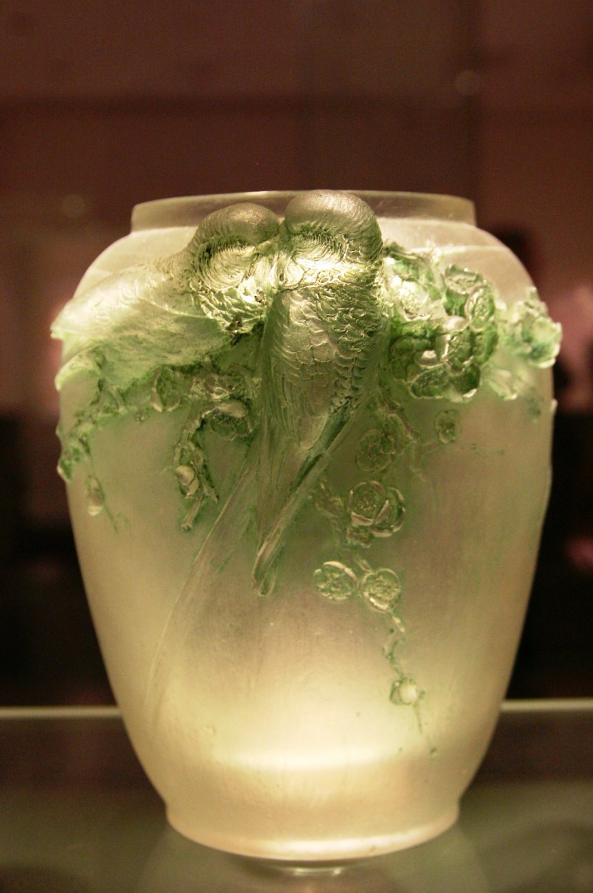 Vase_-_Renе_Lalique.JPG