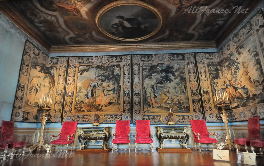 vaux-le-vicomte-in.jpg
