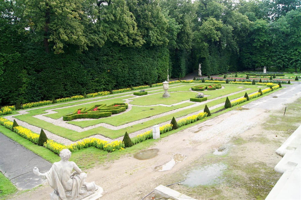 viljanuvskij-dvorec.jpg
