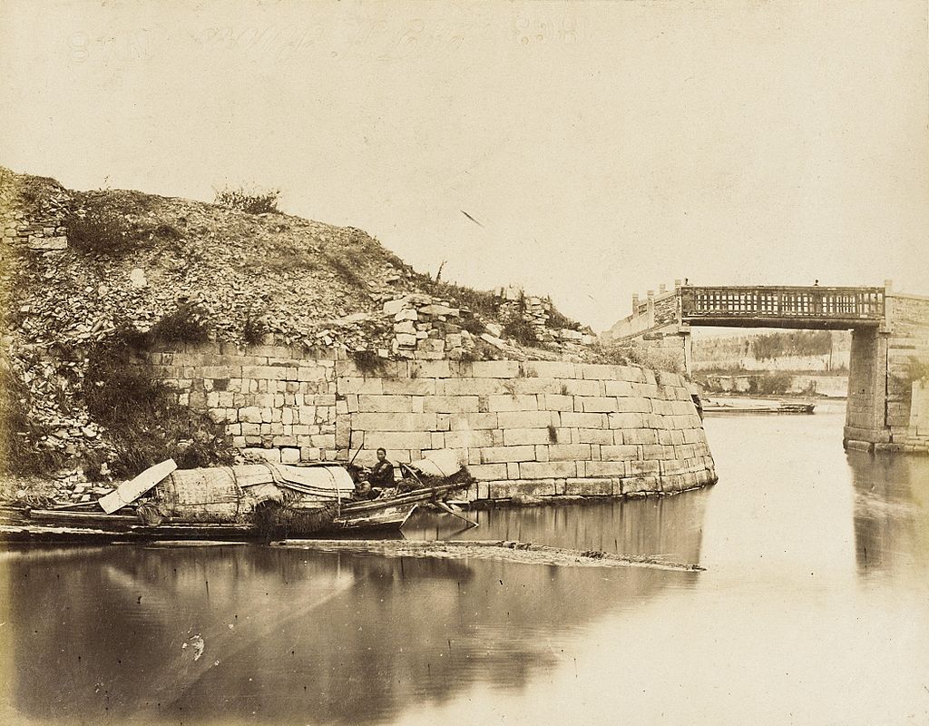 Walled_River_with_Bridge_and_Houseboats_LACMA_M.83.302.45.jpg