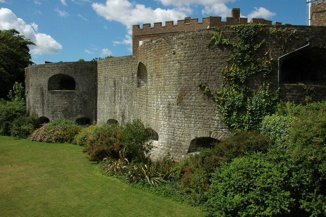 Walmer_Castle_-_geograph.org.uk_-_1407476 1539.jpg