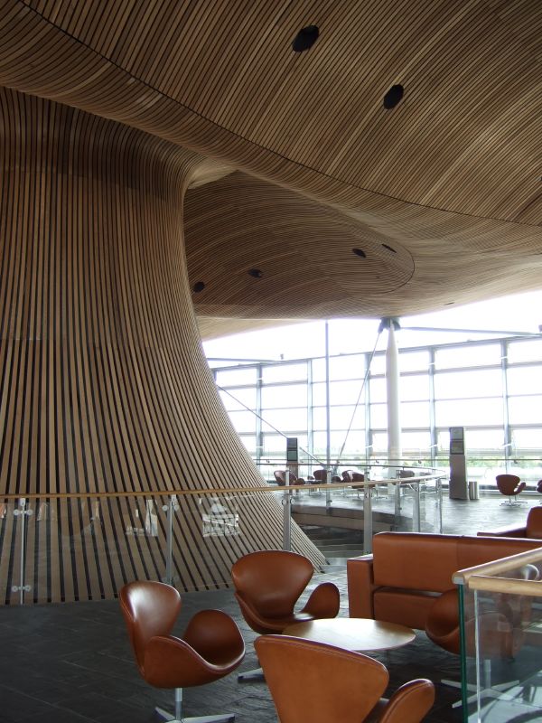 Welsh_Assembly_interior_curved.jpg