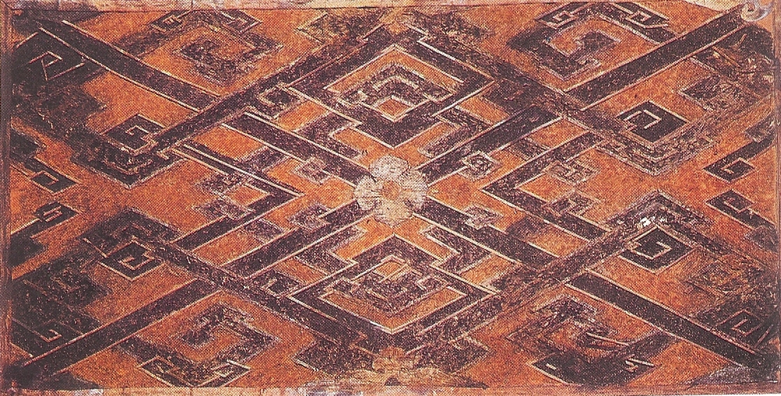 Woven_silk,_Western_Han_Dynasty.jpg