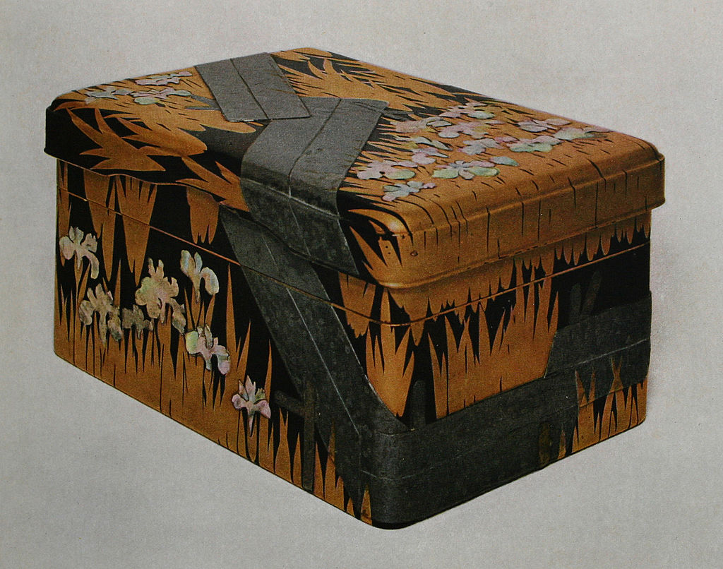 WritingBox_EightBridges_OgataKorin.JPG