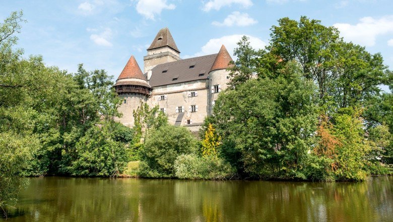 xhrad-heidenreichstein.jpeg.pagespeed.ic.5XRBPK3rXF.jpg
