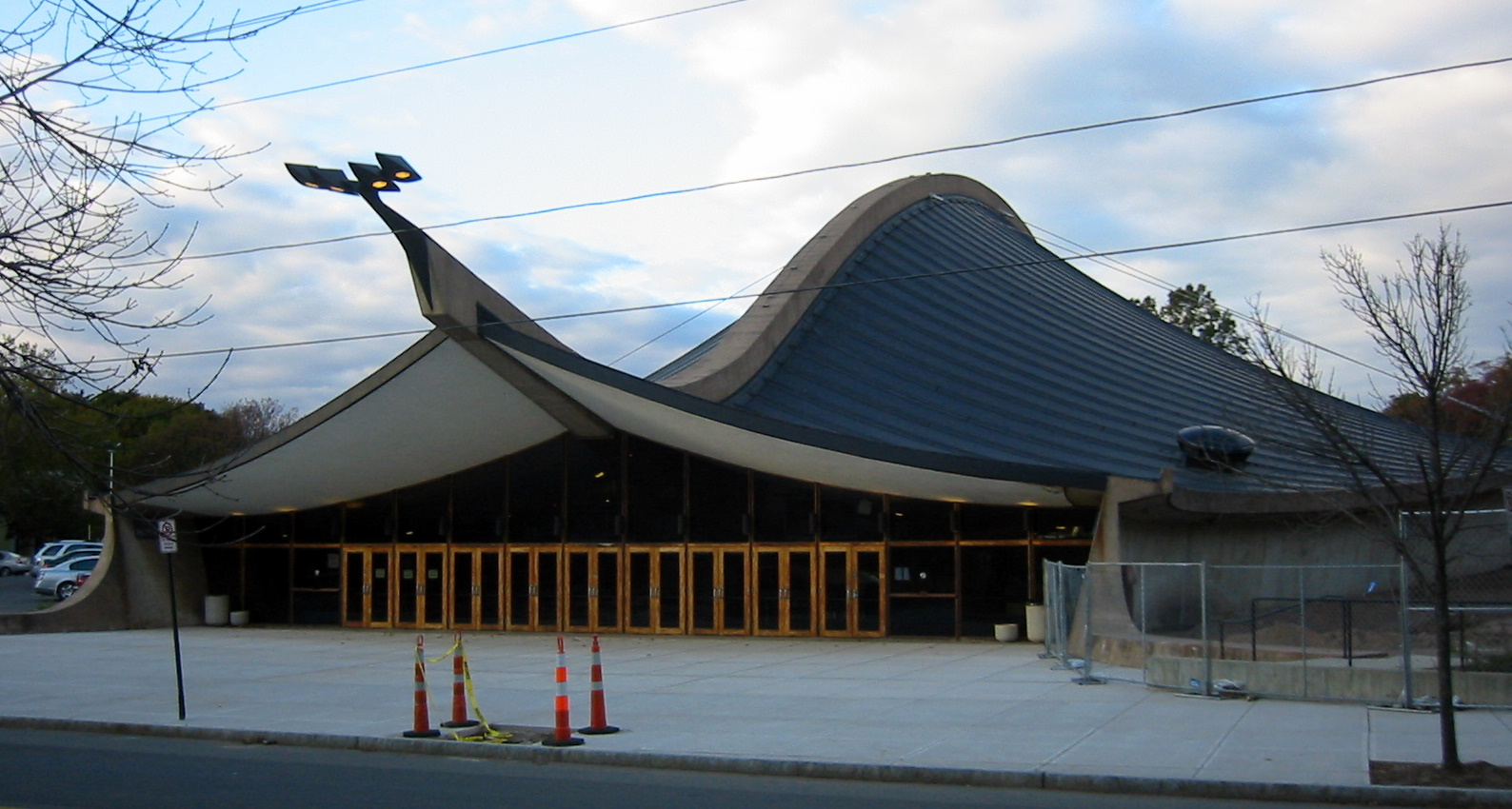 Yale_Ingalls_Rink.jpg