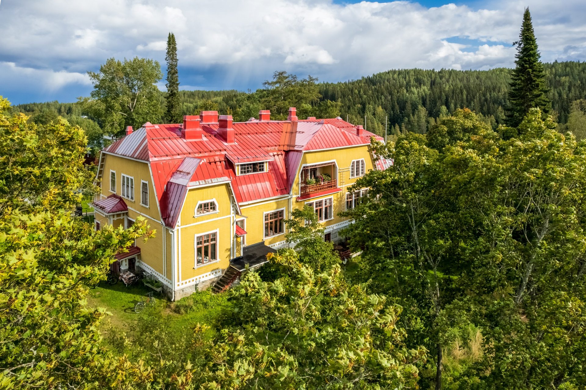 yritysjuhlat4-scaled-1.jpg
