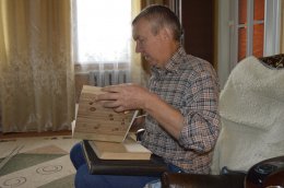 Е.Ф. с альбомом_.jpg