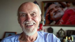 inlineopener-Ram-Dass-byDavid-Ulrich.jpg