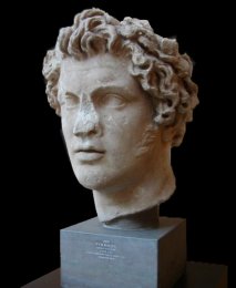 Pyrhhus_-_Ny_Carlsberg_Glyptotek,_Copenhagen,_Den.jpg