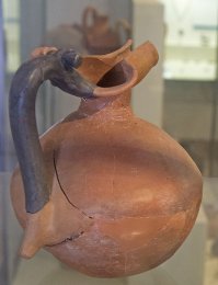 800px-Gordion_Museum_Phrygian_terracotta_0783.jpg