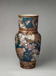 80-Vase_with_swan_MET_DP704017.jpg