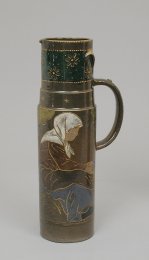 85 00px-Tankard_with_woman_seated_MET_SF2013_476.jpg