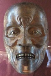 Periodo_edo,_maschera_no_con_yase_otoko_(uomo_emaciato),_xvii_sec_01.JPG